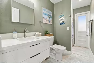 323 Washington Ct, Fort Myers Beach, FL 33931 - Photo 20