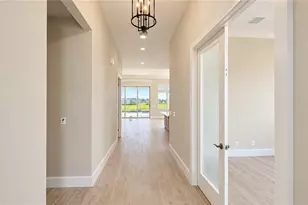 8521 Oceana Wy, Naples, FL 34114 - Photo 4