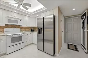 26000 Hickory Blvd, Bonita Springs, FL 34134 - Photo 4