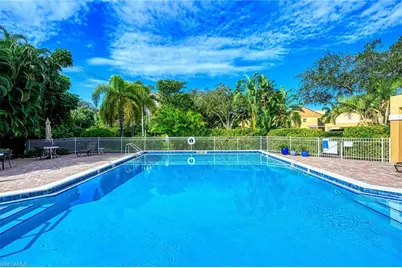 613 Beachwalk Cir #J-204, Naples, FL 34108 - Photo 28