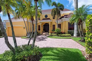 303 Cuddy Ct, Naples, FL 34103 - Photo 8