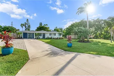 9792 Tonya Ct, Bonita Springs, FL 34135 - Photo 1