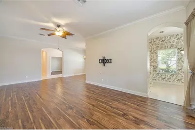 917 Vistana Cir #6, Naples, FL 34119 - Photo 8