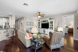 5075 Yacht Harbor Dr, Naples, FL 34112 - Photo 6