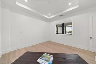 82 9th St S, Naples, FL 34102 - Photo 22