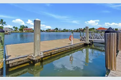 525 Seaview Ct #M4, Marco Island, FL 34145 - Photo 24
