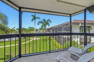 525 Seaview Ct, Marco Island, FL 34145 - Photo 10