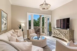 627 6th Ave S, Naples, FL 34102 - Photo 1