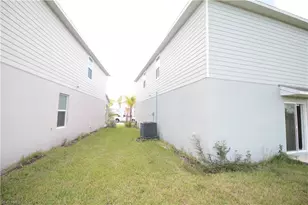 19619 Fairhill Ct, Lehigh Acres, FL 33974 - Photo 12