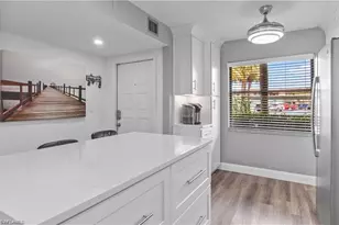 7320 Province Way, Naples, FL 34104 - Photo 8