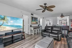 7320 Province Way, Naples, FL 34104 - Photo 14