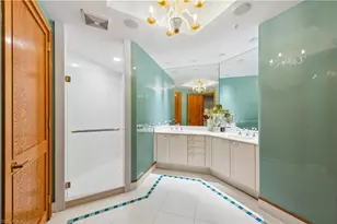 8477 Bay Colony Dr, Naples, FL 34108 - Photo 28