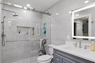 798 Wiggins Bay Dr, Naples, FL 34110 - Photo 24