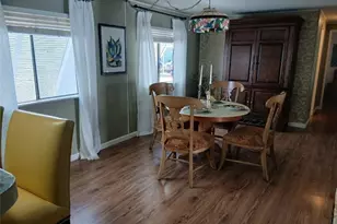 2105 Cypress Ct, Naples, FL 34110 - Photo 14