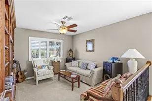 2425 Laurentina Ln, Cape Coral, FL 33909 - Photo 12