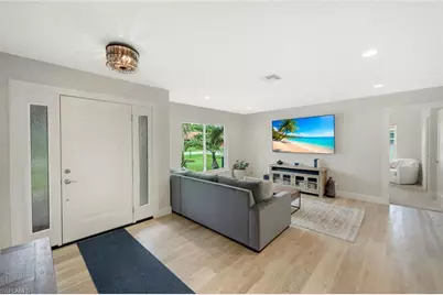27120 Edenbridge Ct, Bonita Springs, FL 34135 - Photo 4