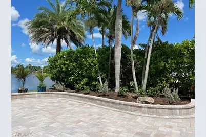 4609 Southern Breeze Dr, Naples, FL 34114 - Photo 10