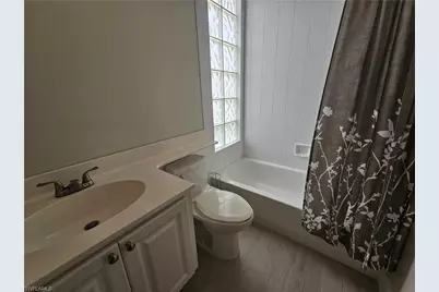 4256 Montalvo Ct, Naples, FL 34109 - Photo 14