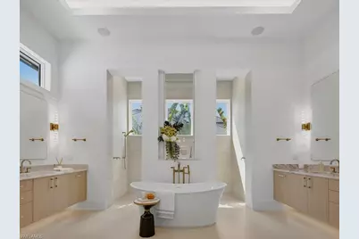 500 Ridge Dr, Naples, FL 34108 - Photo 28