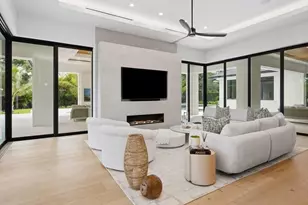 500 Ridge Dr, Naples, FL 34108 - Photo 24