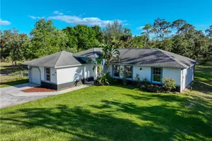 390 35th Ave NE, Naples, FL 34120 - Photo 18