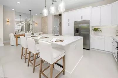2657 Hyacinth Pl, Naples, FL 34112 - Photo 6