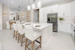 2657 Hyacinth Pl, Naples, FL 34112 - Photo 6