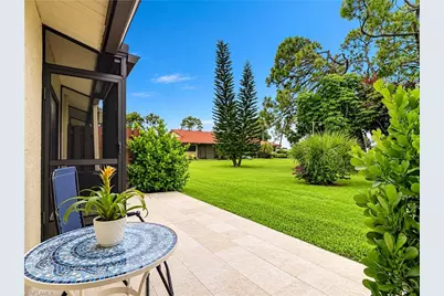 2017 Pine Isle Ln, Naples, FL 34112 - Photo 28