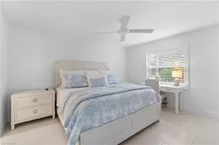 900 8th Ave S, Naples, FL 34102 - Photo 10