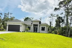 836 Chapman Ave S, Lehigh Acres, FL 33974 - Photo 4