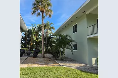 466 12th Ave S #466, Naples, FL 34102 - Photo 12