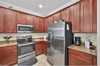 10200 Via Colomba Cir, Fort Myers, FL 33966 - Photo 12