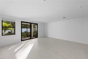 27806 Solis Grande Dr, Bonita Springs, FL 34135 - Photo 14