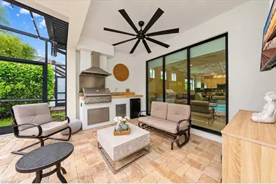 7670 Jacaranda Ln, Naples, FL 34114 - Photo 30