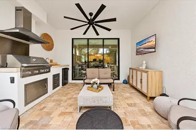 7670 Jacaranda Ln, Naples, FL 34114 - Photo 28