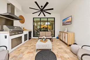 7670 Jacaranda Ln, Naples, FL 34114 - Photo 28