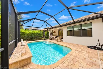 7670 Jacaranda Ln, Naples, FL 34114 - Photo 32