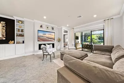 7670 Jacaranda Ln, Naples, FL 34114 - Photo 14