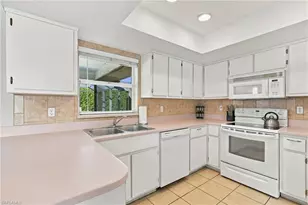 3224 SE 1st Ct, Cape Coral, FL 33904 - Photo 18