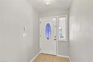3224 SE 1st Ct, Cape Coral, FL 33904 - Photo 10
