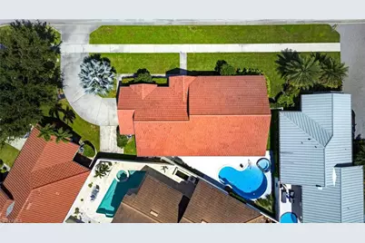 11055 Longshore Way W, Naples, FL 34119 - Photo 40