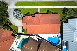 11055 Longshore Way W, Naples, FL 34119 - Photo 40