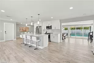 310 Madison Ct, Fort Myers Beach, FL 33931 - Photo 6