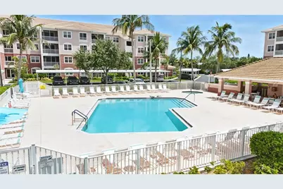 15901 Royal Pointe Ln #301, Fort Myers, FL 33908 - Photo 6