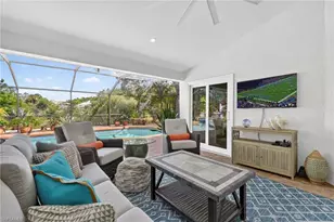 1523 Whispering Oaks Cir, Naples, FL 34110 - Photo 26