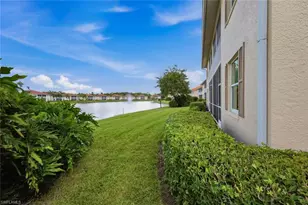 250 Robin Hood Cir, Naples, FL 34104 - Photo 42