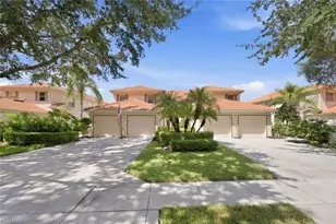 250 Robin Hood Cir, Naples, FL 34104 - Photo 1