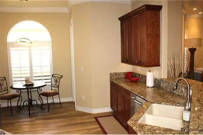 3127 Santorini Ct, Naples, FL 34119 - Photo 8