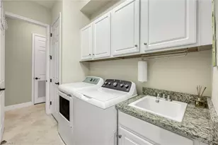28112 Kerry Ct, Bonita Springs, FL 34135 - Photo 28