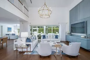 4042 Old Trail Way, Naples, FL 34103 - Photo 2